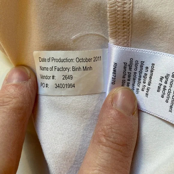 alo Yoga Petal Pink Fuchsia Colour Block Strap Racer Back Built In Bra Tank MD - Picture 8 of 10